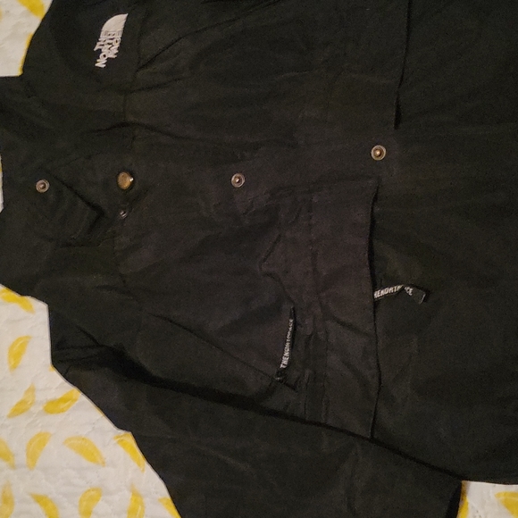 Boys coat - Picture 3 of 5